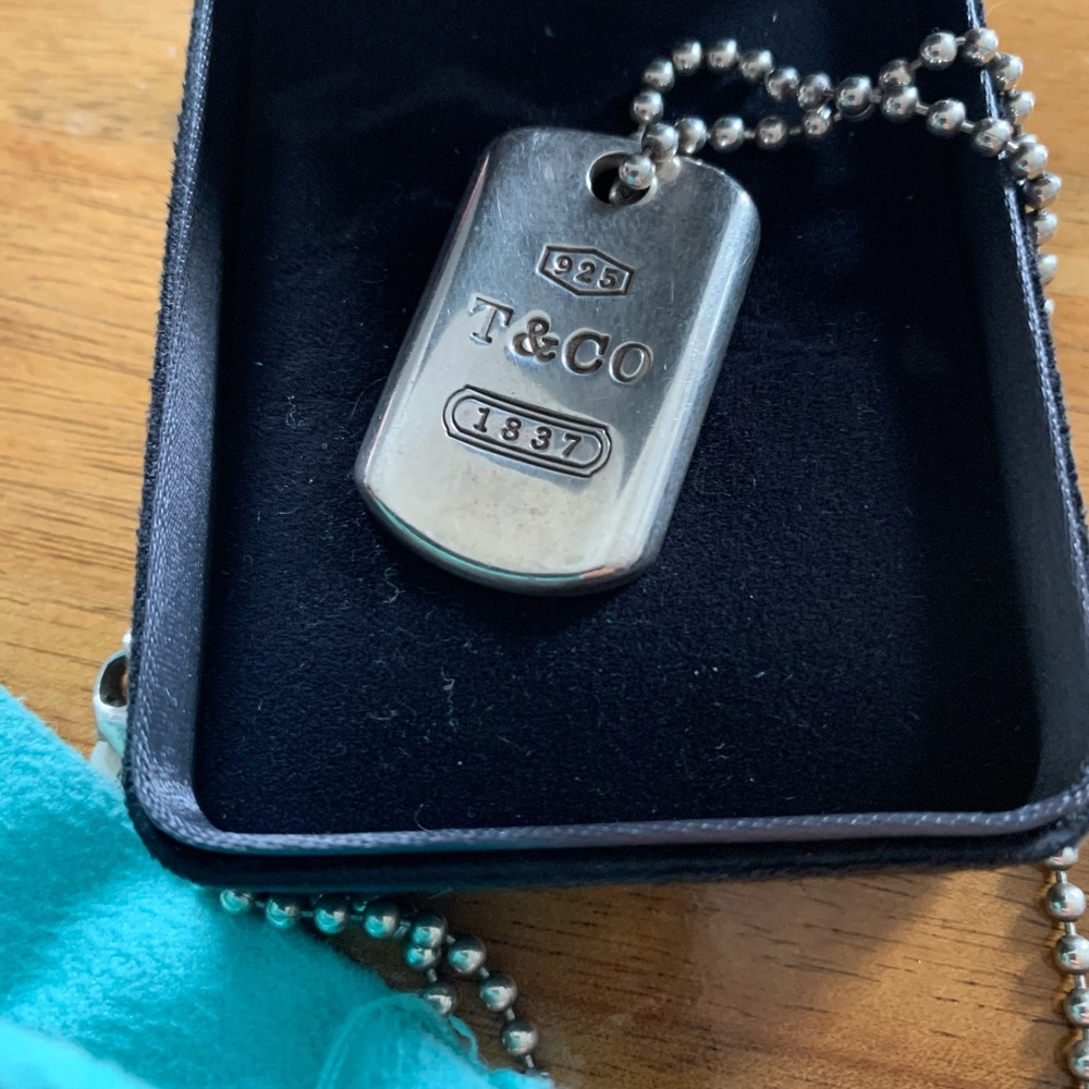 Tiffany & Co. 925 dog tag and chain in 925 Silver